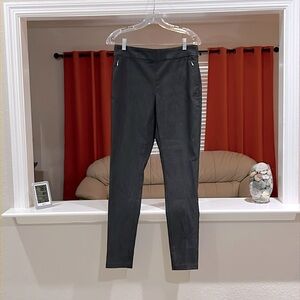 REKUCCI Women’s Charcoal Color Pull On Career Pants Zipper Pockets Size 8